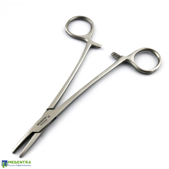 Crile Wood Needle Holder